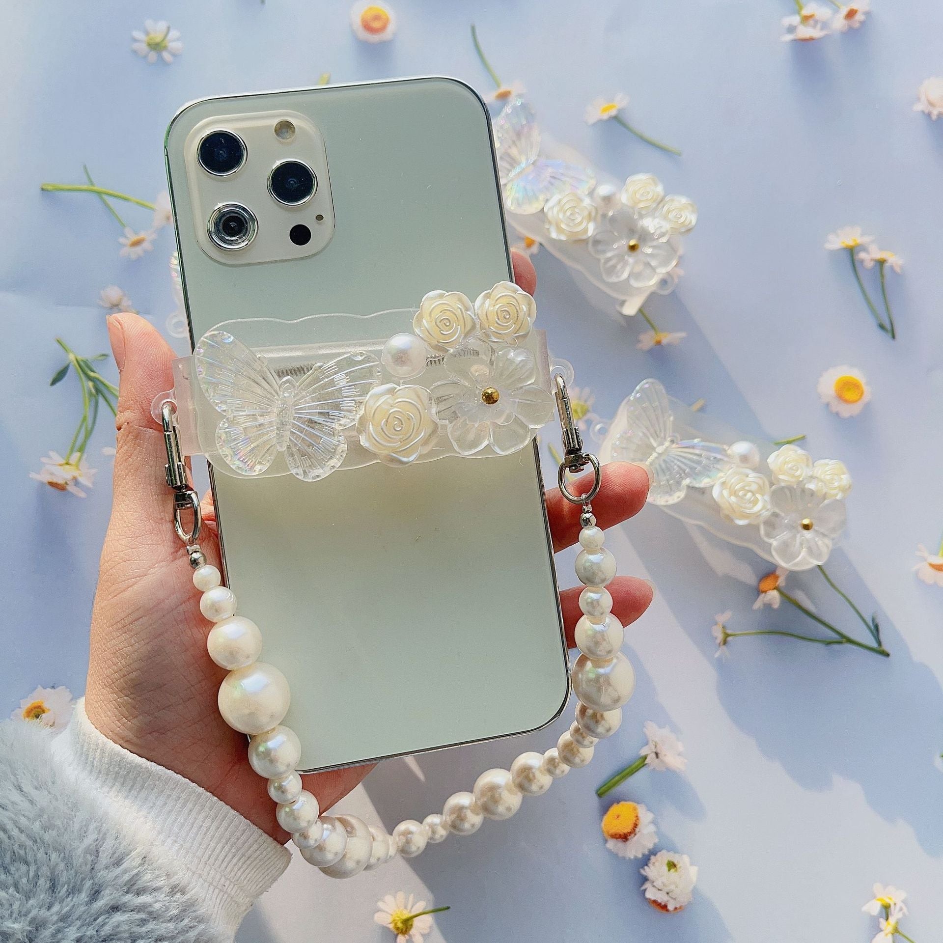 Venta al por mayor, cadena de plástico, mariposa creativa, flor de perla, carcasa de teléfono móvil, Clip trasero