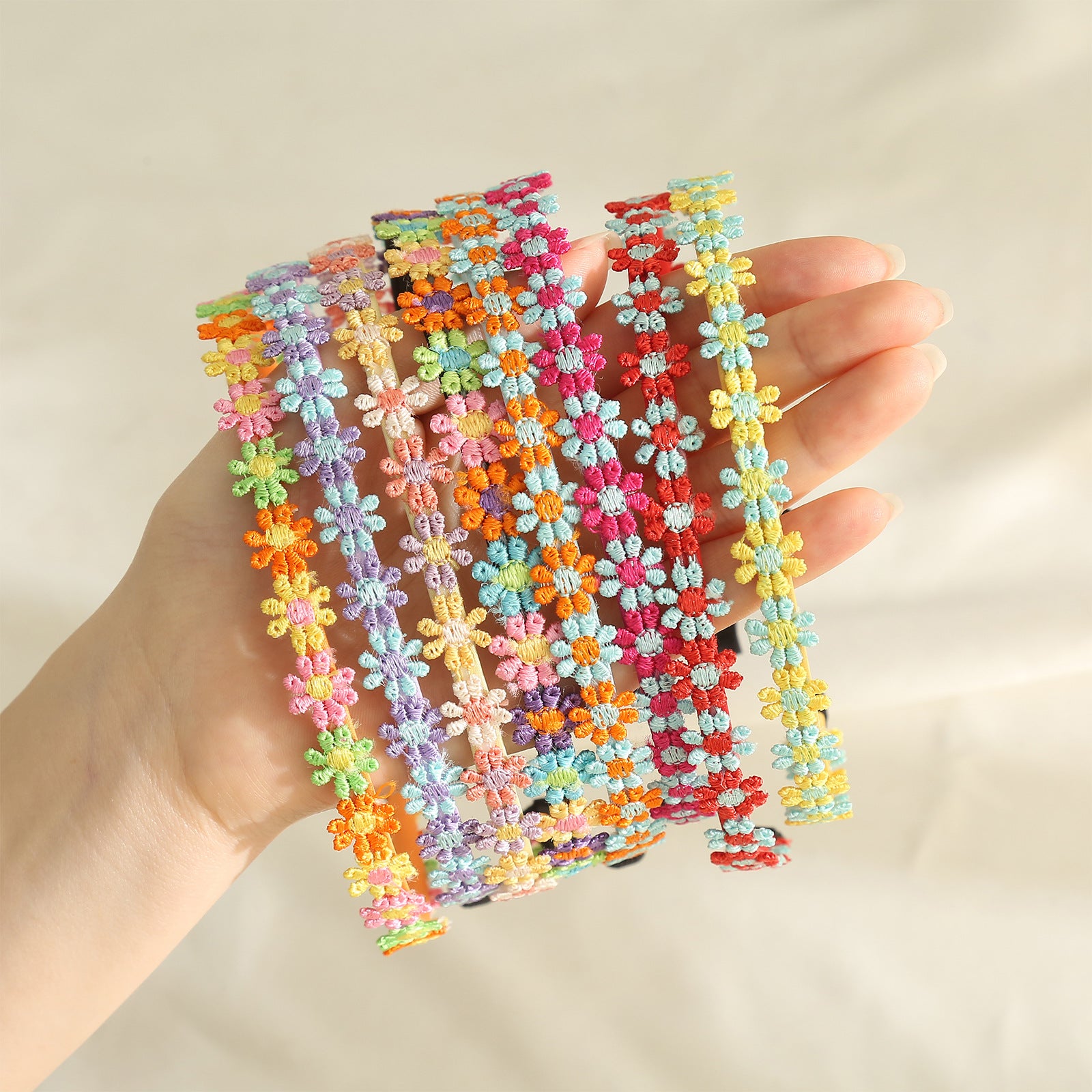 Wholesale Colorful Daisy Fabric Headband