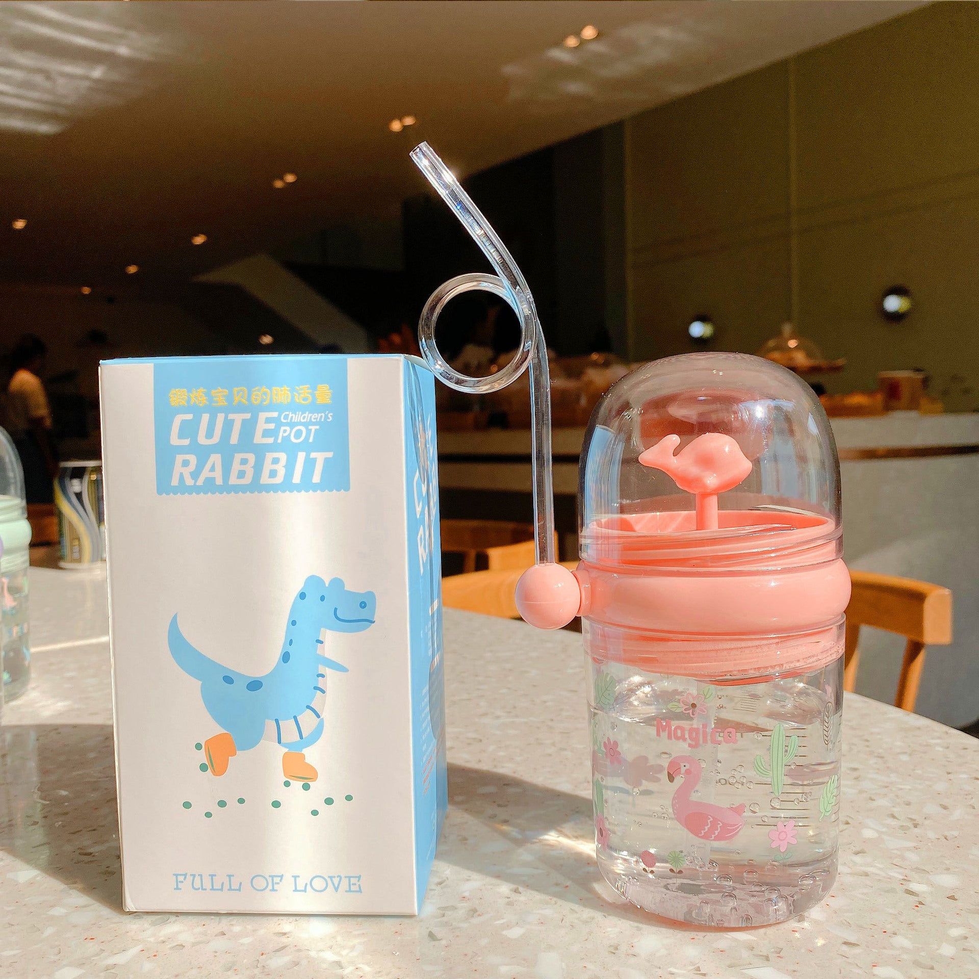 Wholesale Water spray whale cup children's portable anti-fall plastic cup with scale windmill