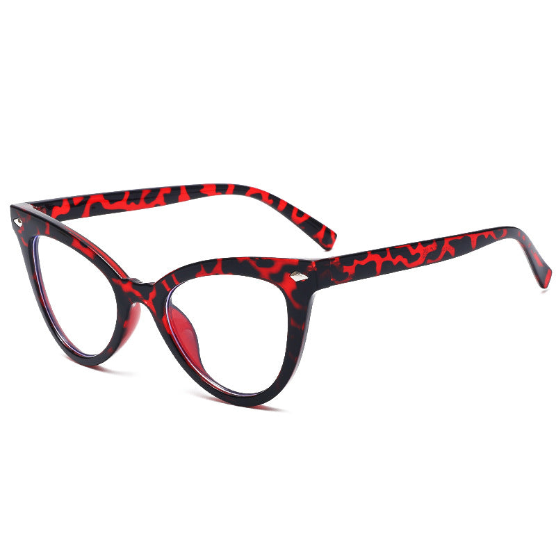 Venta al por mayor Triangle Cat's Eye PC Gafas de sol para hombres y mujeres