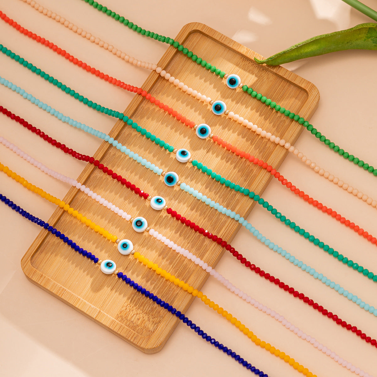 Wholesale Simple Beaded Eye Pendant Resin Necklace