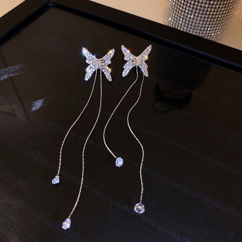 Nuevos pendientes de aleación de borla de bambú verde de estilo chino al por mayor