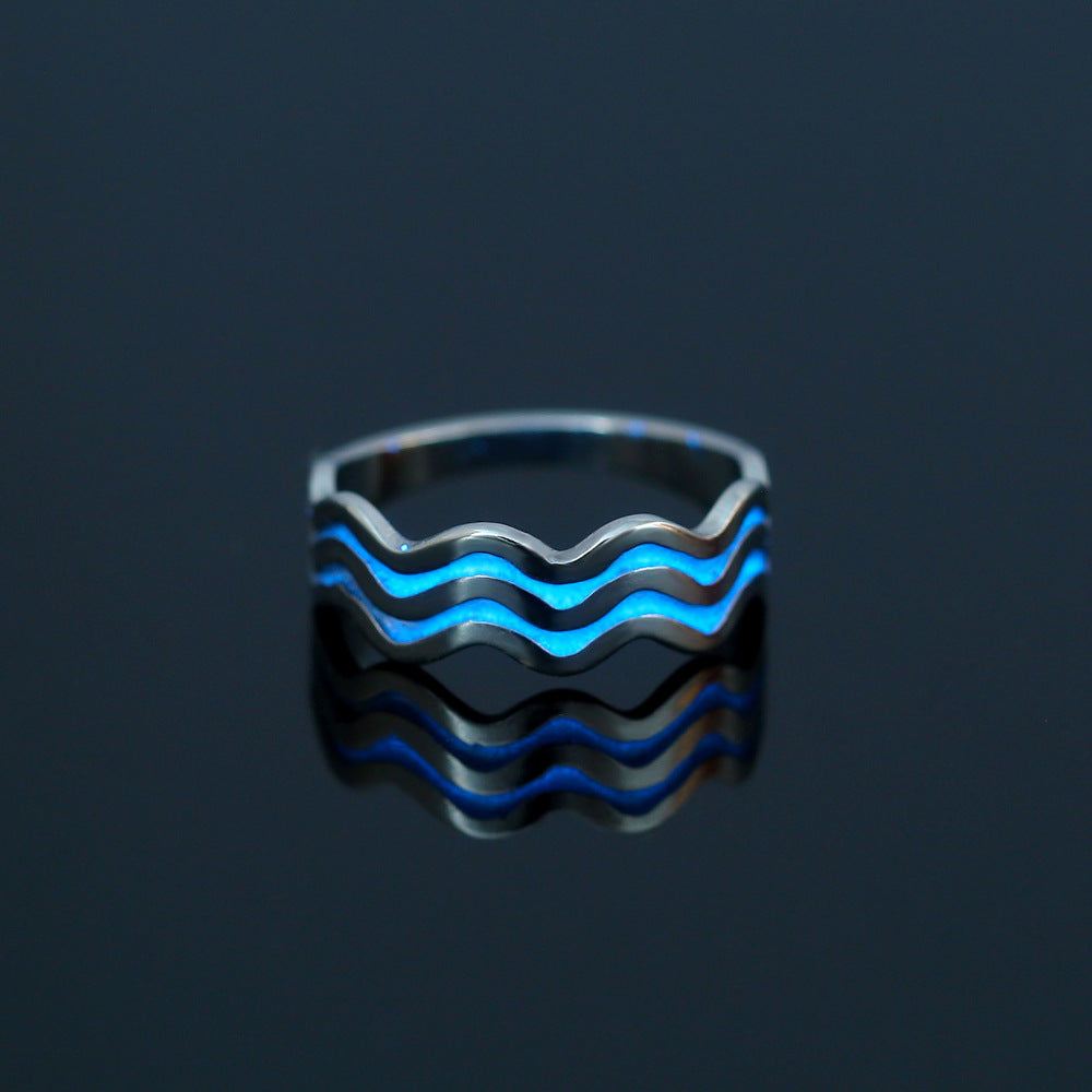 Venta al por mayor Anillos luminosos de mariposa de corazón de acero inoxidable