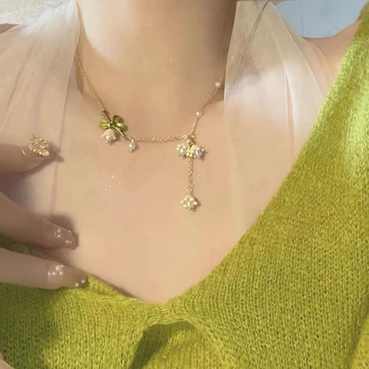 Wholesale Jewelry Alloy White Lily of the Valley Bracelet Set