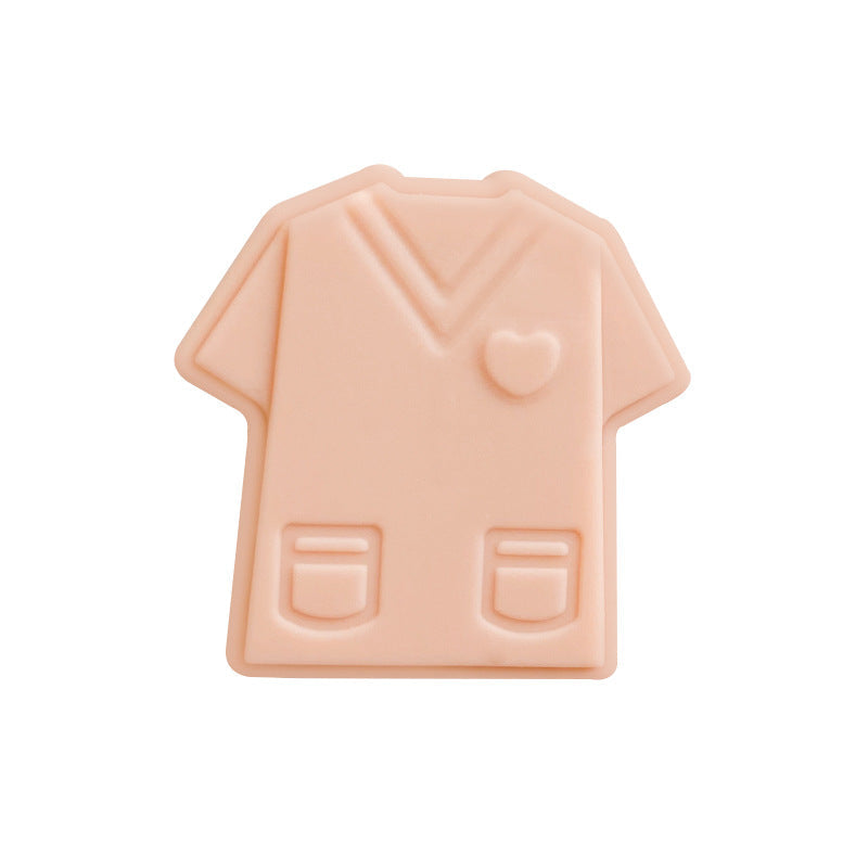 Al por mayor10pcs/paquete 26 × 26 mm cuentas de silicona uniforme de enfermería masculina