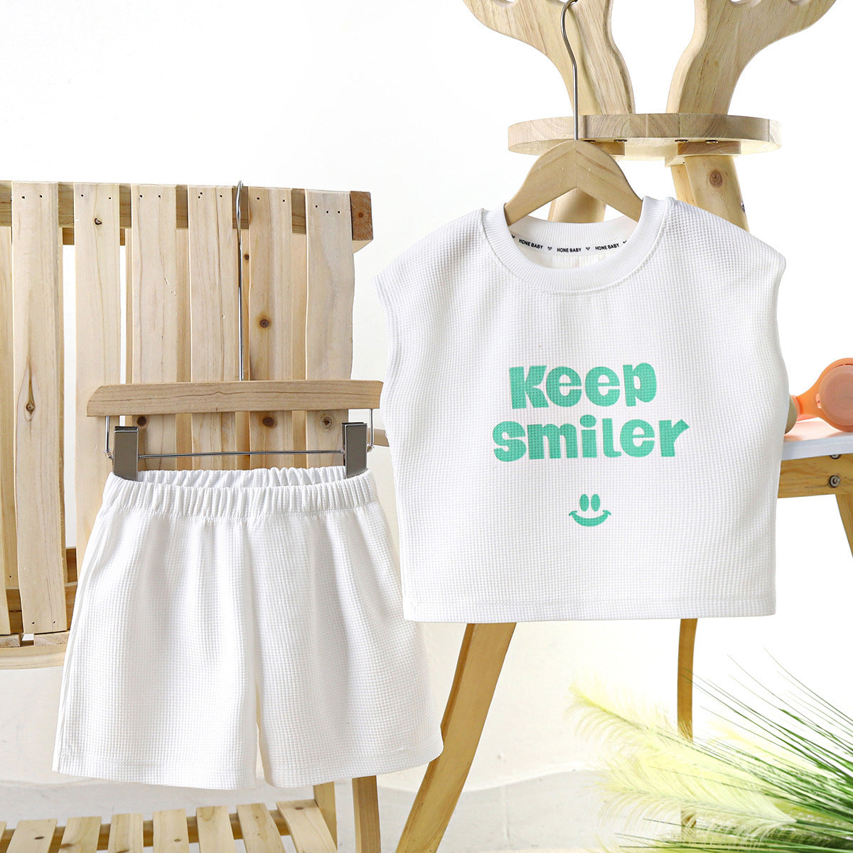 Wholesale Children Smiley Face Summer Sleeveless Suit Chemical Fiber Baby Clothes