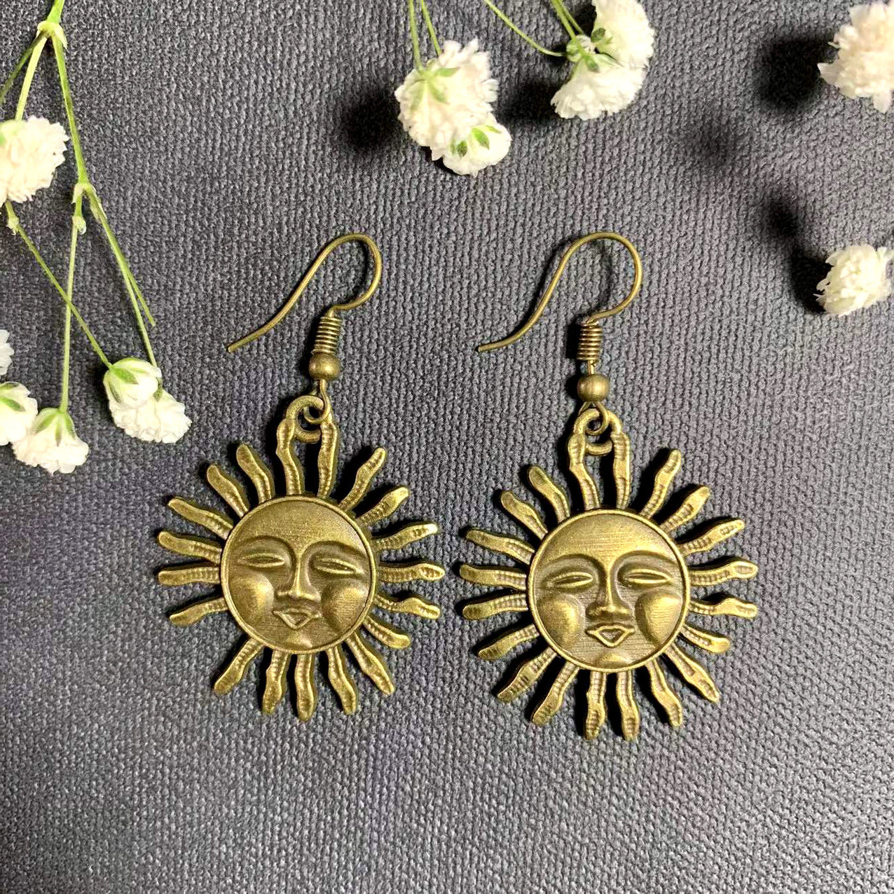 Wholesale Sun Smile Alloy Earrings