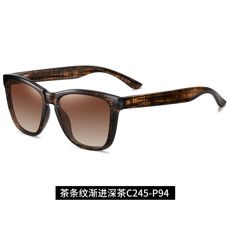 Wholesale of Fashionable and Colorful PC Sunglasses