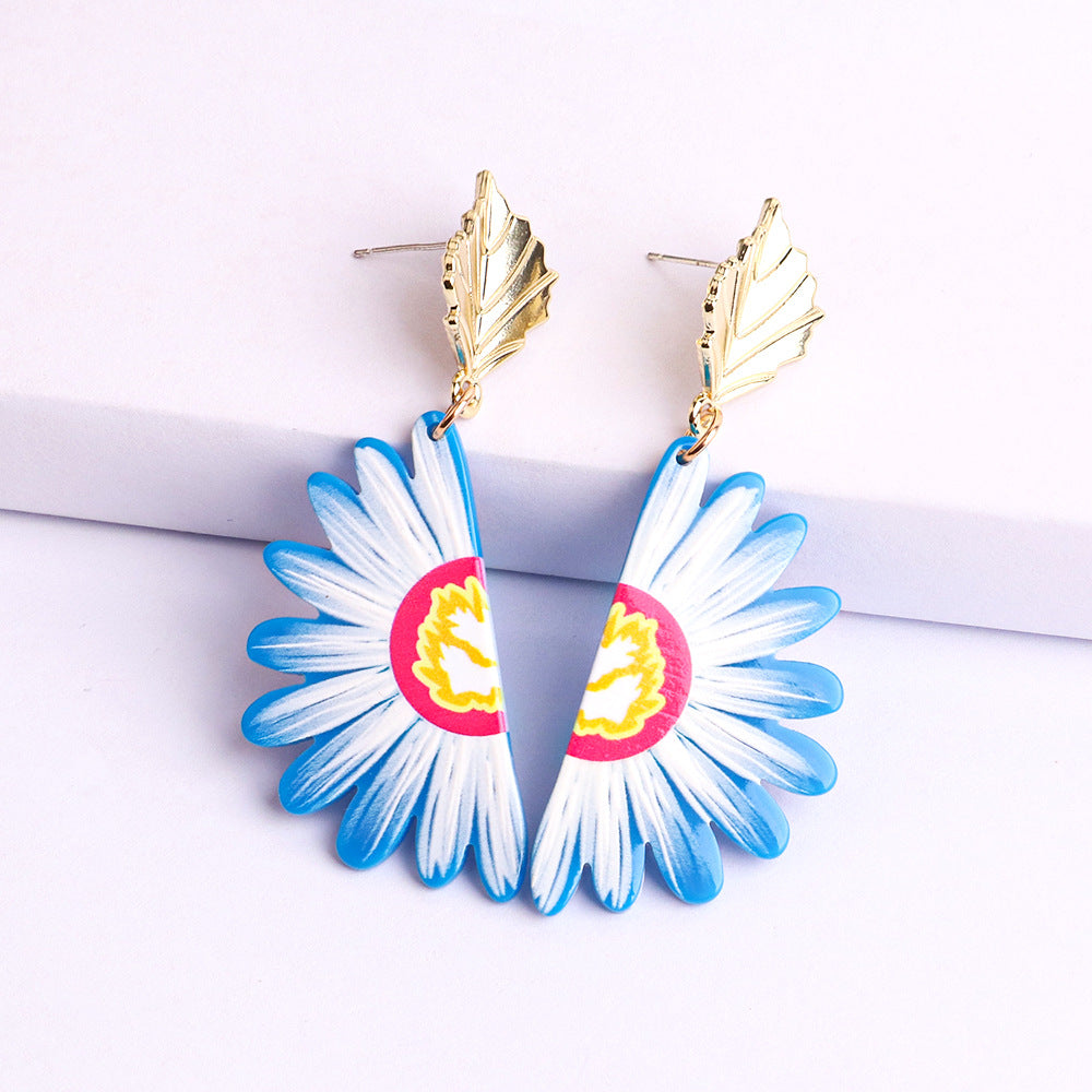 Wholesale Small Chrysanthemum Acrylic Earrings