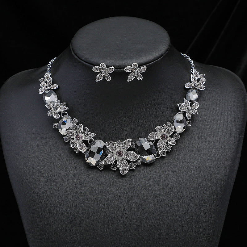 Wholesale Vintage Rhinestone Alloy Long Necklace Earring Set