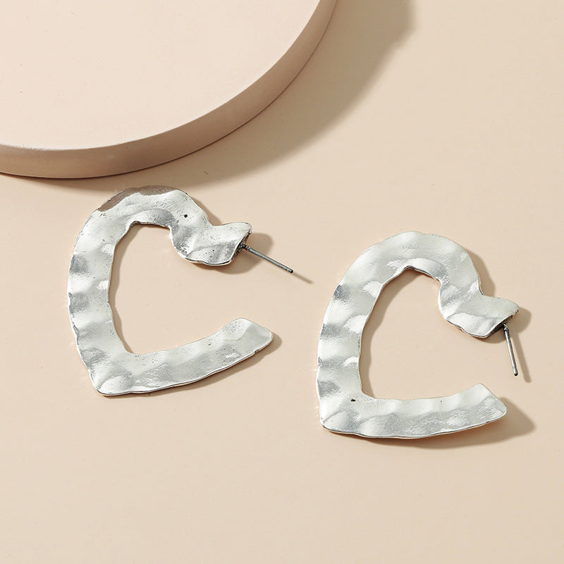 Wholesale Heart-shaped Alloy Earrings