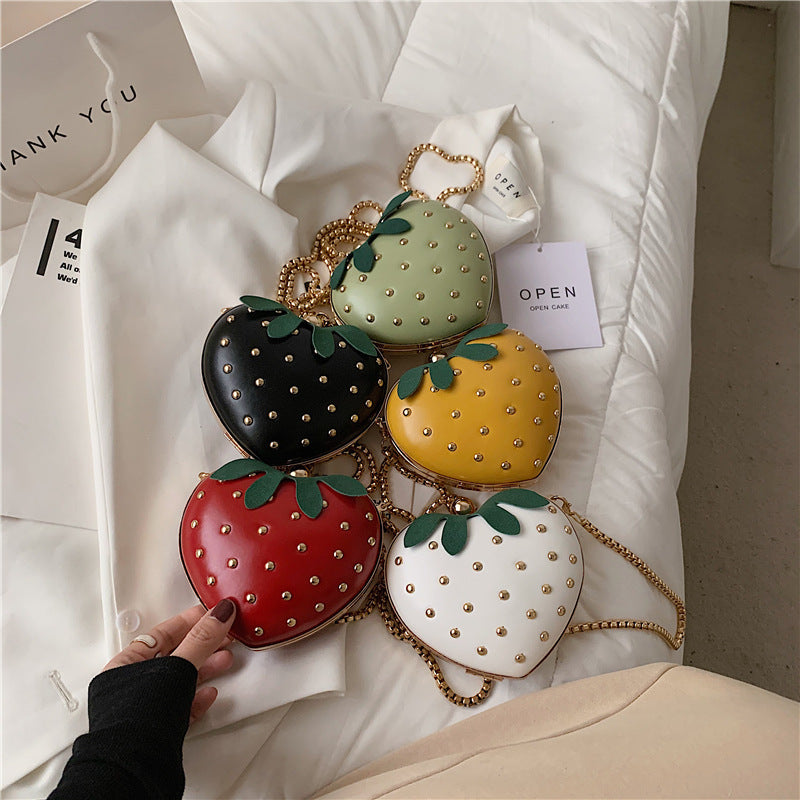 Wholesale Pu Cute Strawberry Chain Bag