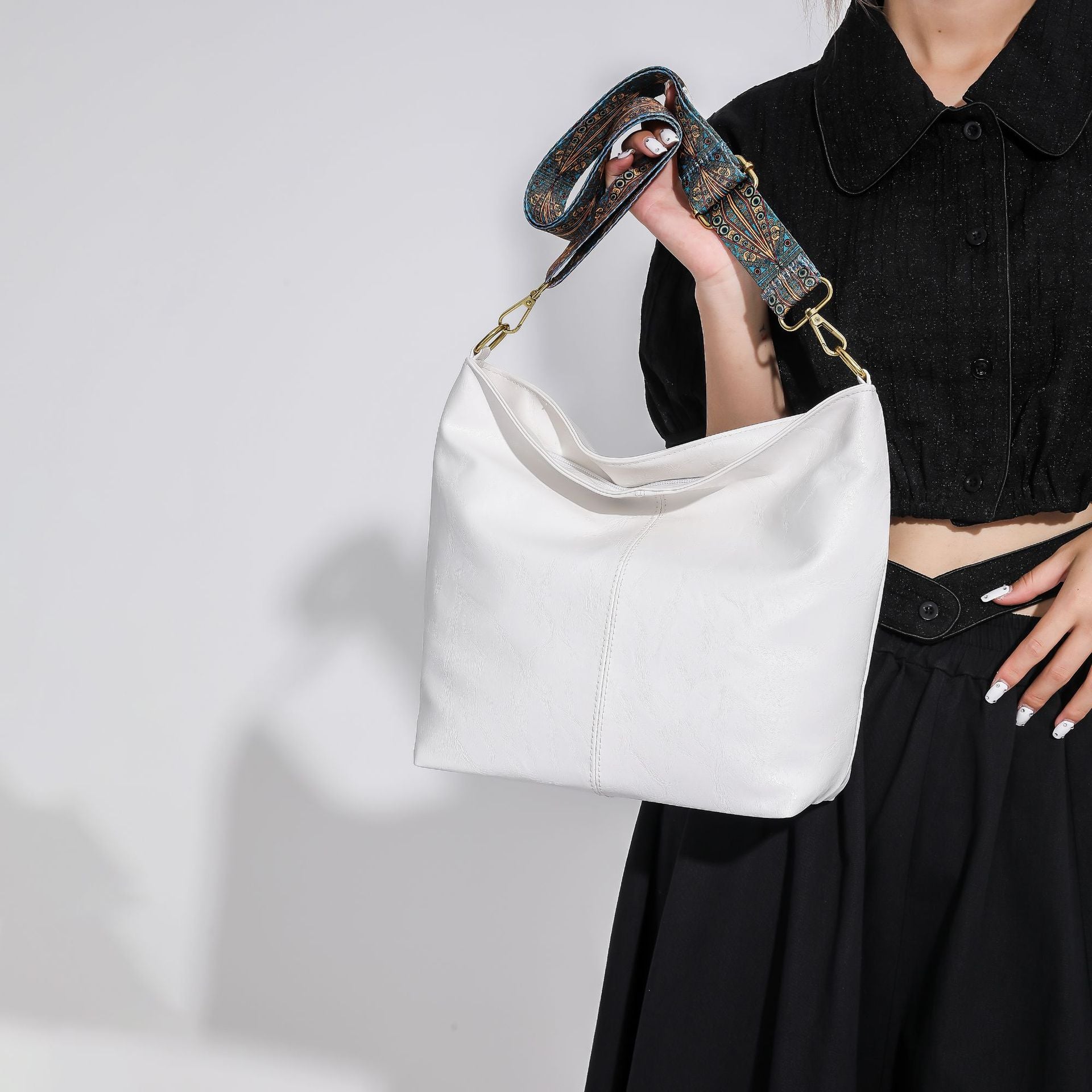 Wholesale PU Retro Wide Shoulder Strap Single Shoulder Bag Crossbody Bag