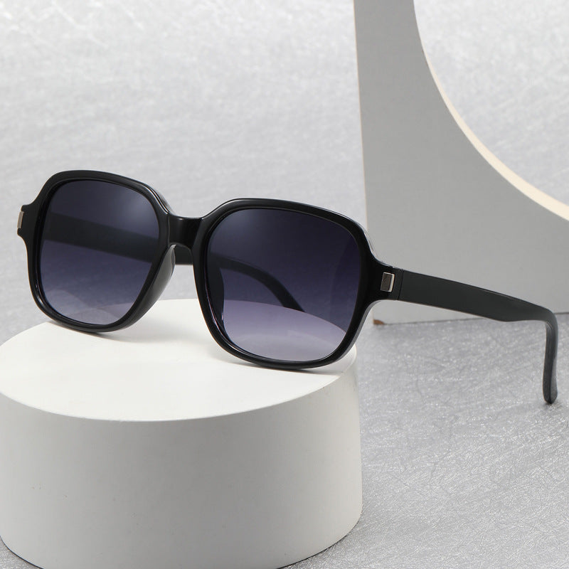Wholesale PC Fashion Simple Sunglasses