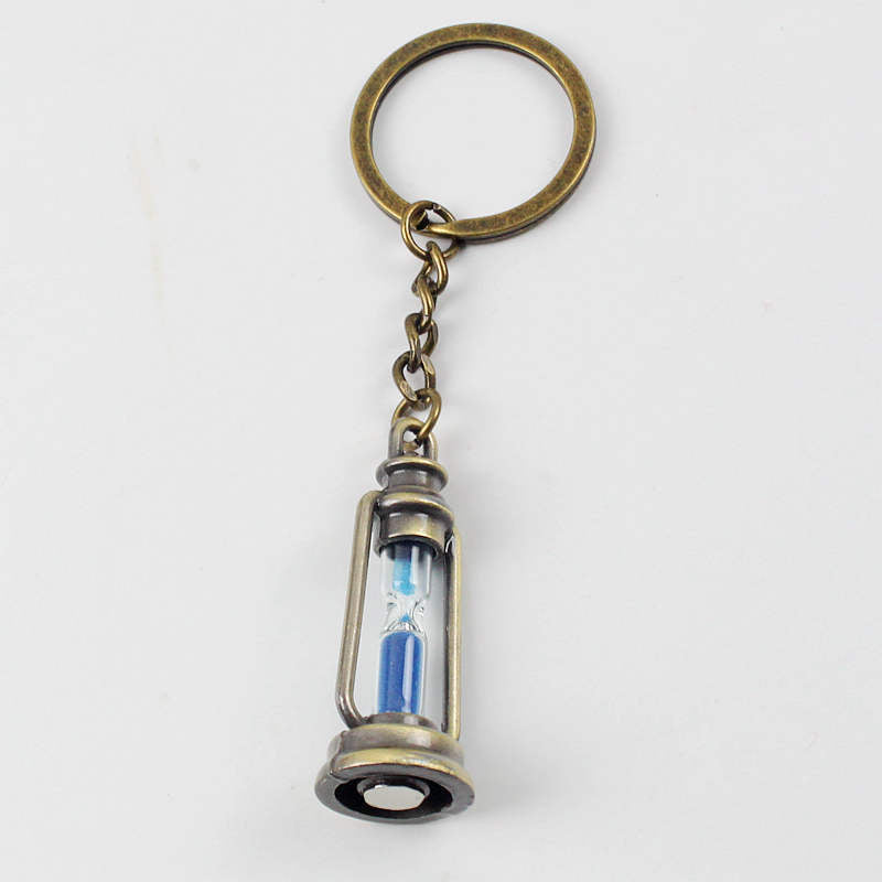 Wholesale Kerosene Lamp Hourglass Keychain