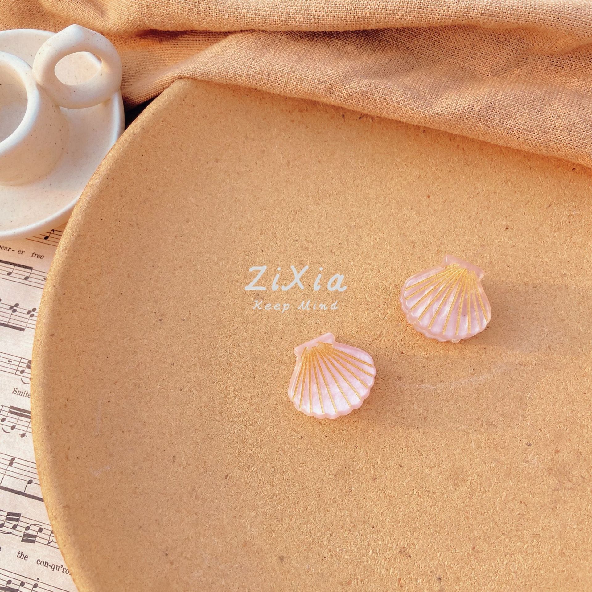 Wholesale Shell Mini Plastic Hair Clips