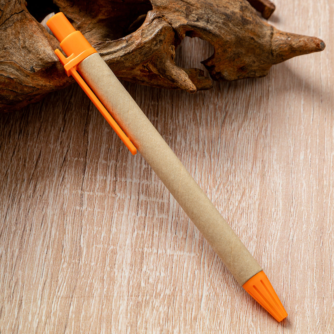 Venta al por mayor Bolígrafo de tubo de papel plástico