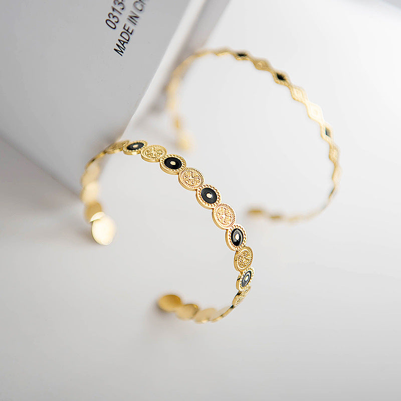 Wholesale Vintage Texture Opening Adjustable Titanium Steel Bracelet