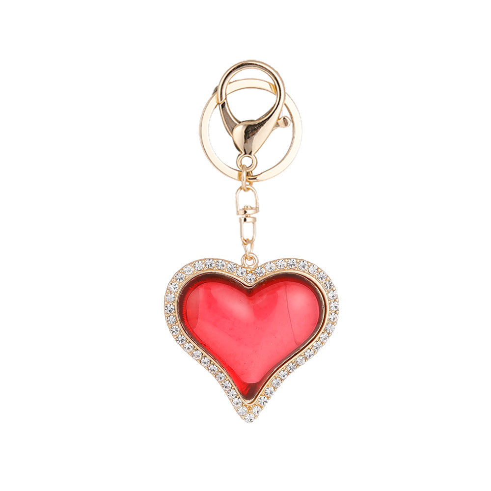 Wholesale Medieval Palace Style Heart Alloy Keychain