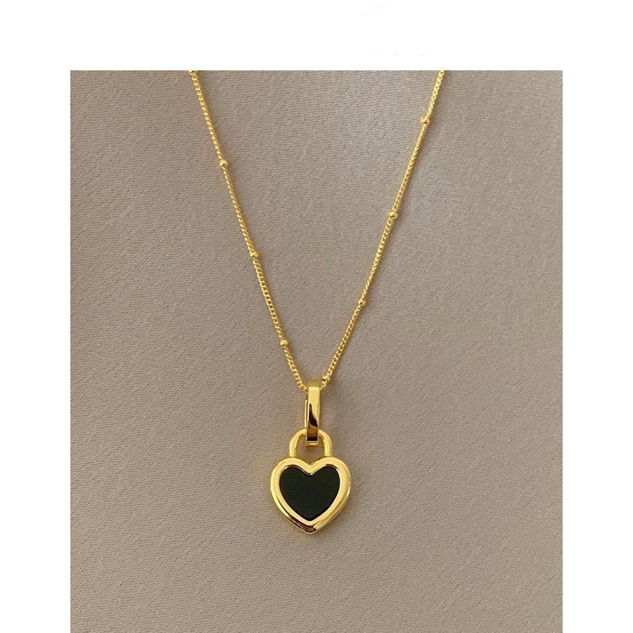 Wholesale Gold-plated Black and White Mother-of-pearl Heart-shaped Alloy Necklace