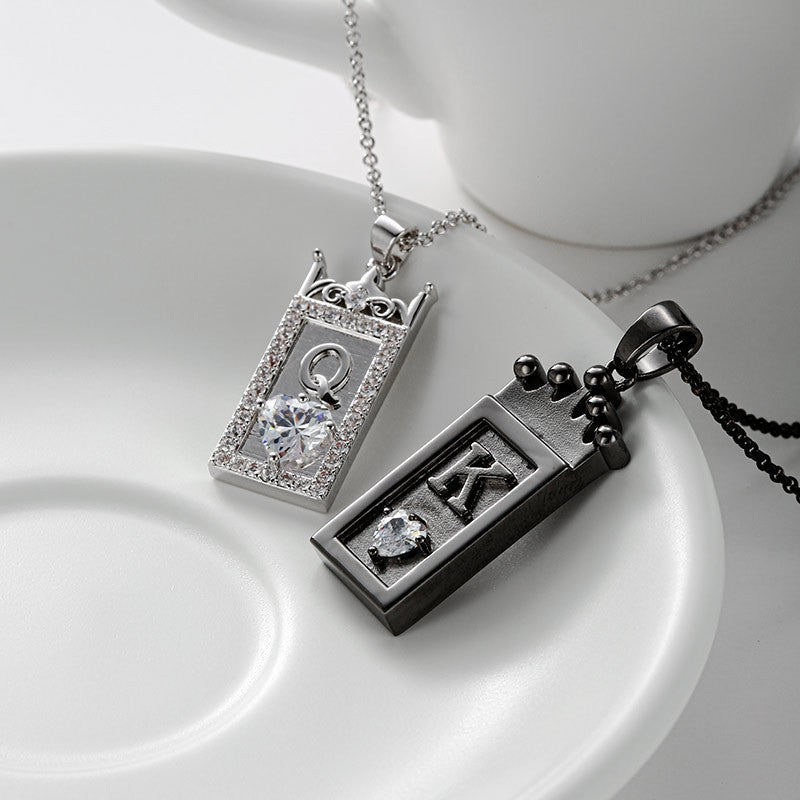 Wholesale Metal Queen Crown Diamond Heart Love Couple Necklace