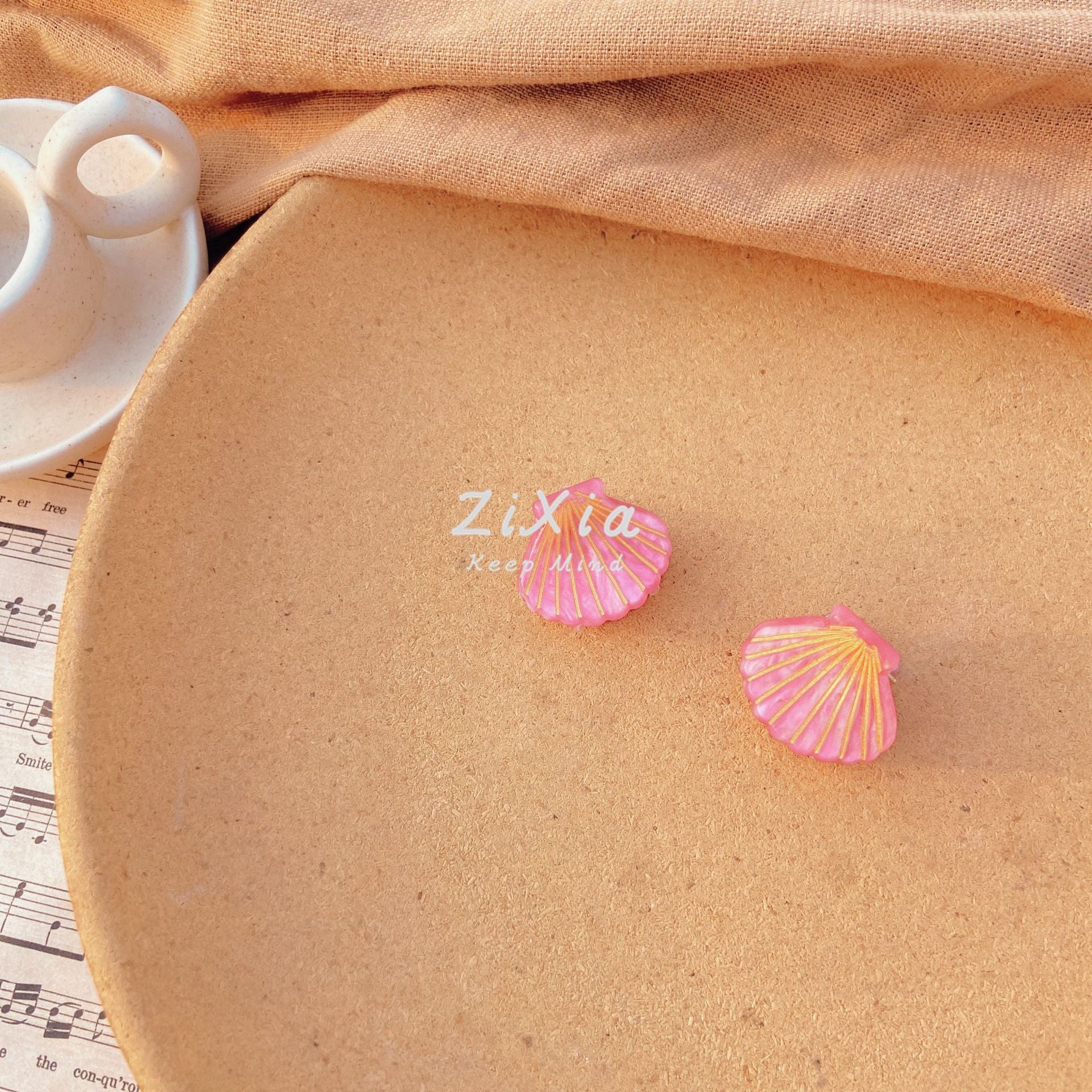 Wholesale Shell Mini Plastic Hair Clips