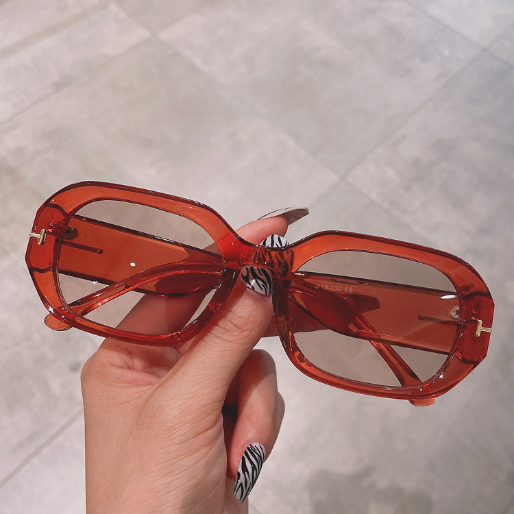 Wholesale PC Small Frame Sunglasses for Men and Women