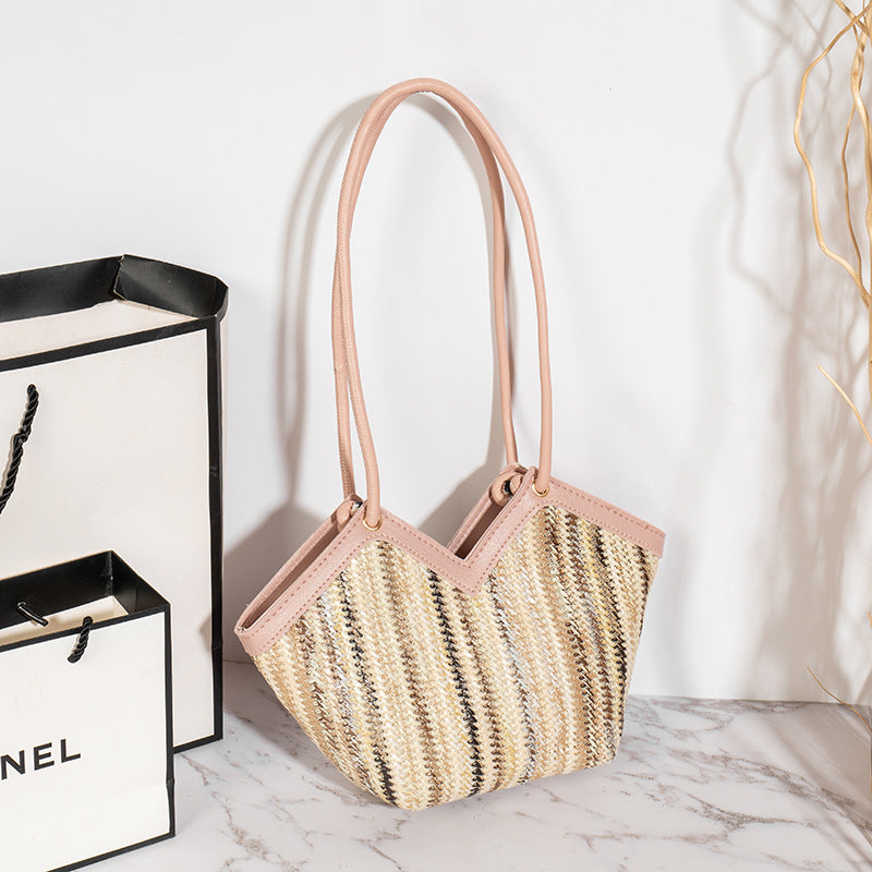 Wholesale Irregular Colored Straw Bags