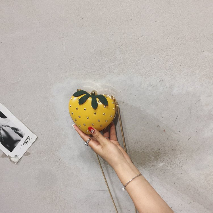 Wholesale Pu Cute Strawberry Chain Bag