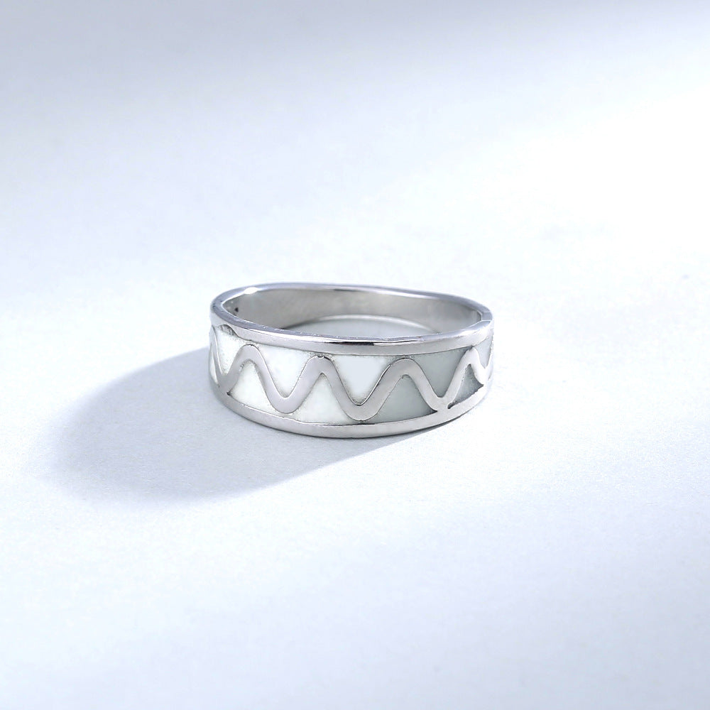 Venta al por mayor Anillos luminosos de mariposa de corazón de acero inoxidable