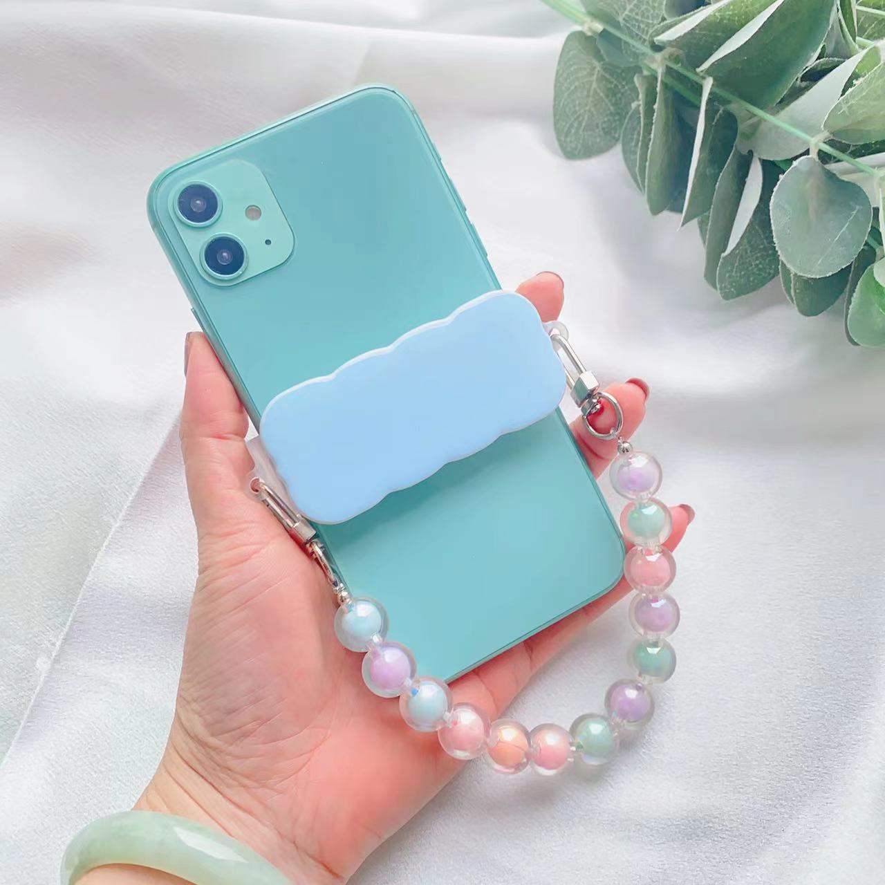 Wholesale Solid Color Epoxy Wave Edge Pearl Chain Portable Phone Holder