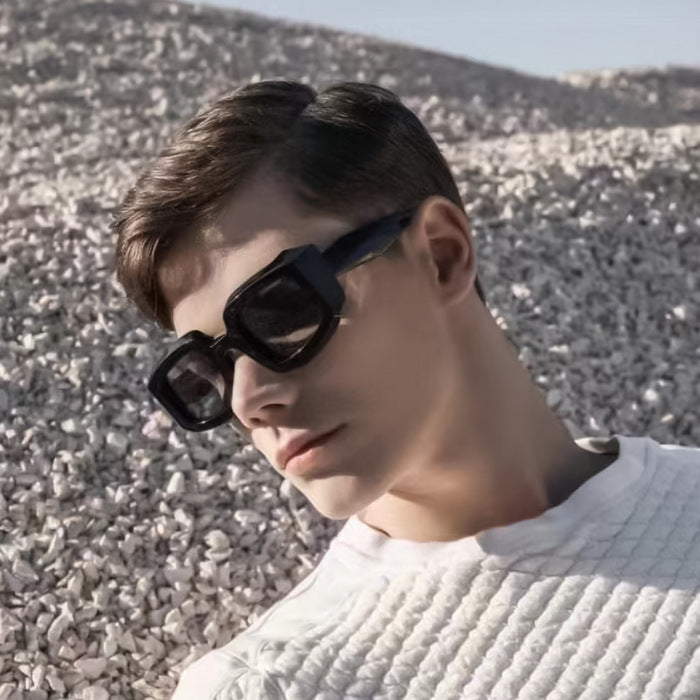 Wholesale PC Men and Women's Same Type of Scientific Polygon Eye Protection Sunglasses