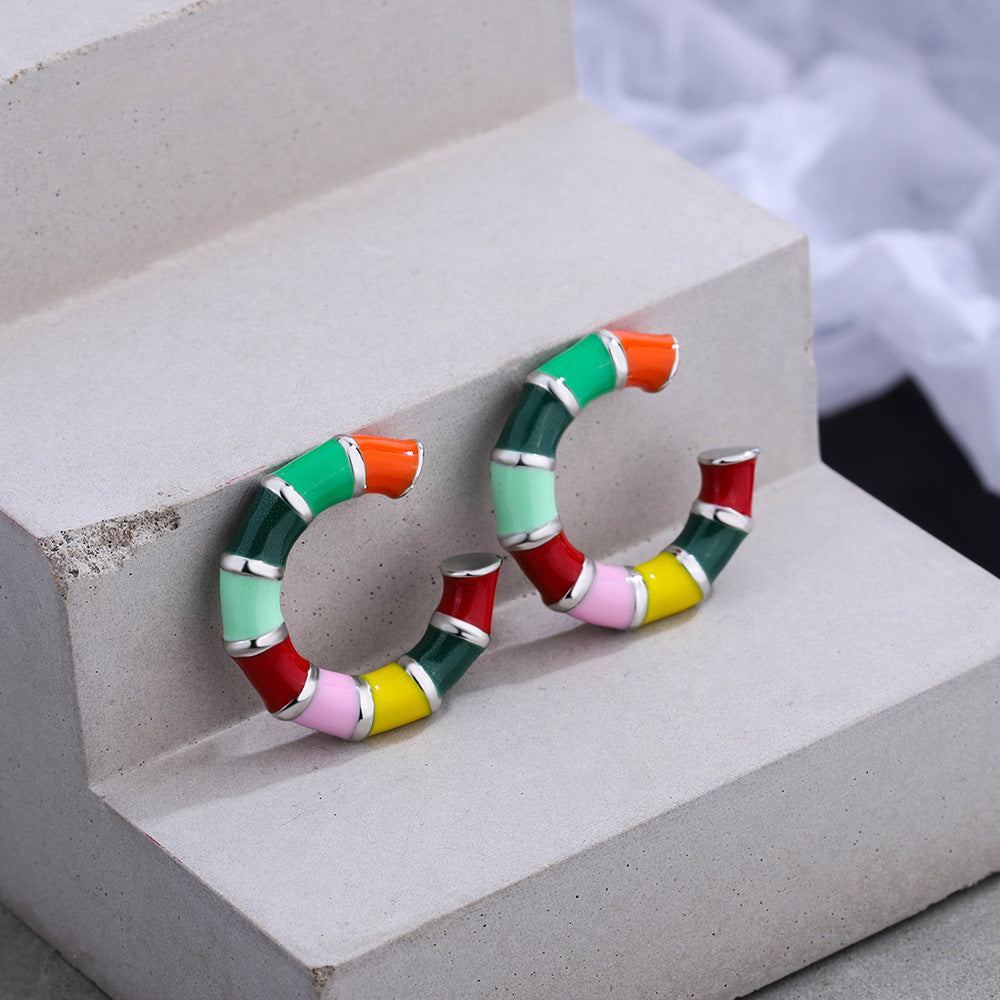 Venta al por mayor Pendientes de clip / brazalete de cobre de esmalte colorido