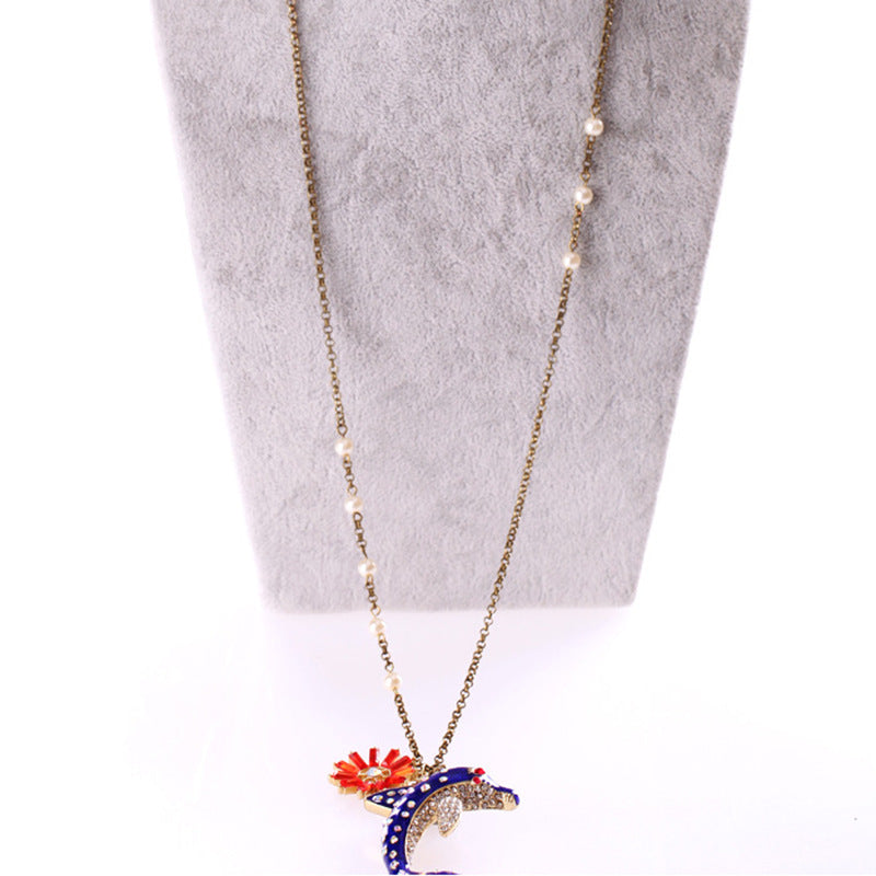 Venta al por mayor Collar De Aleación Pequeño Delfín Colgante