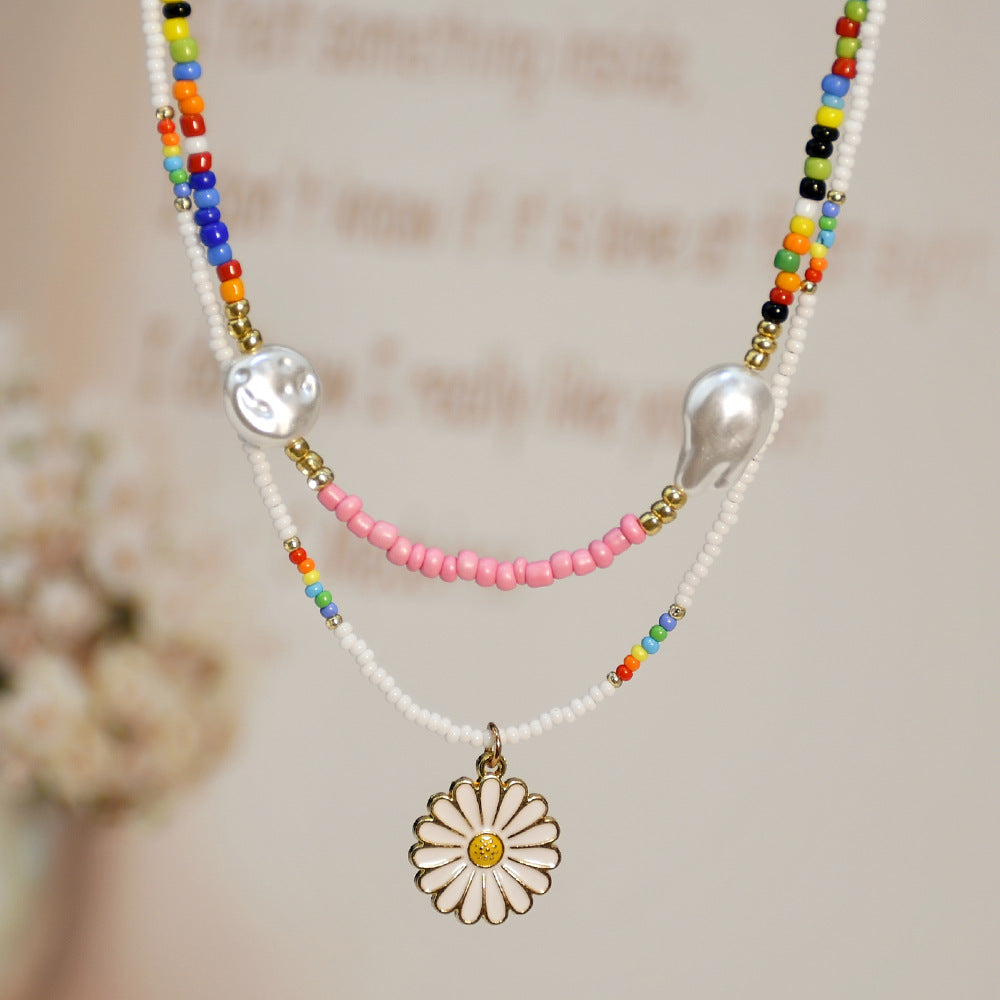wholesale Plastic Colorful Hand Beaded Daisy Pendant Pearl Necklace