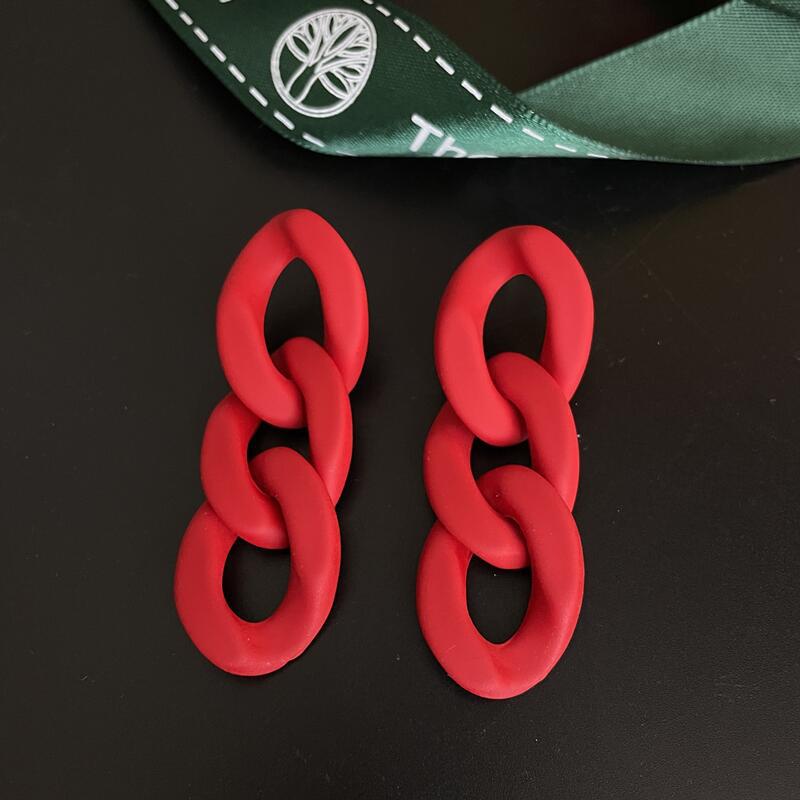 Wholesale Colorful Circle Chain Acrylic Earrings