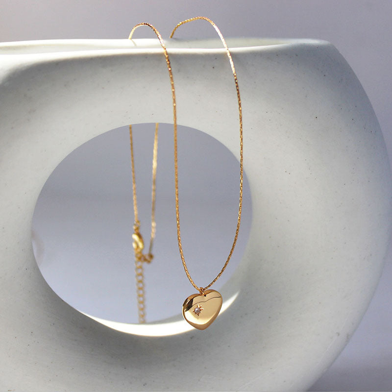 wholesale Copper Heart Pendant Micro Paved Zircon Clavicle Necklace