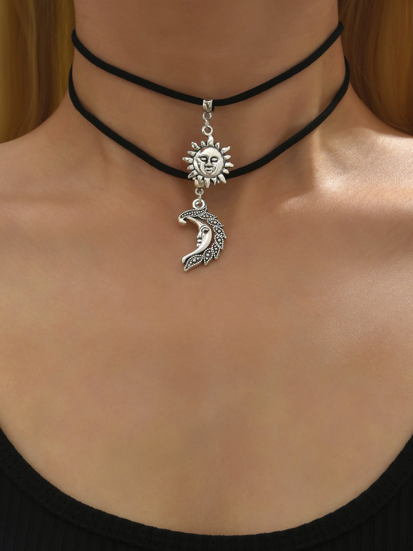 Wholesale Sun Moon Pendant Alloy Necklace