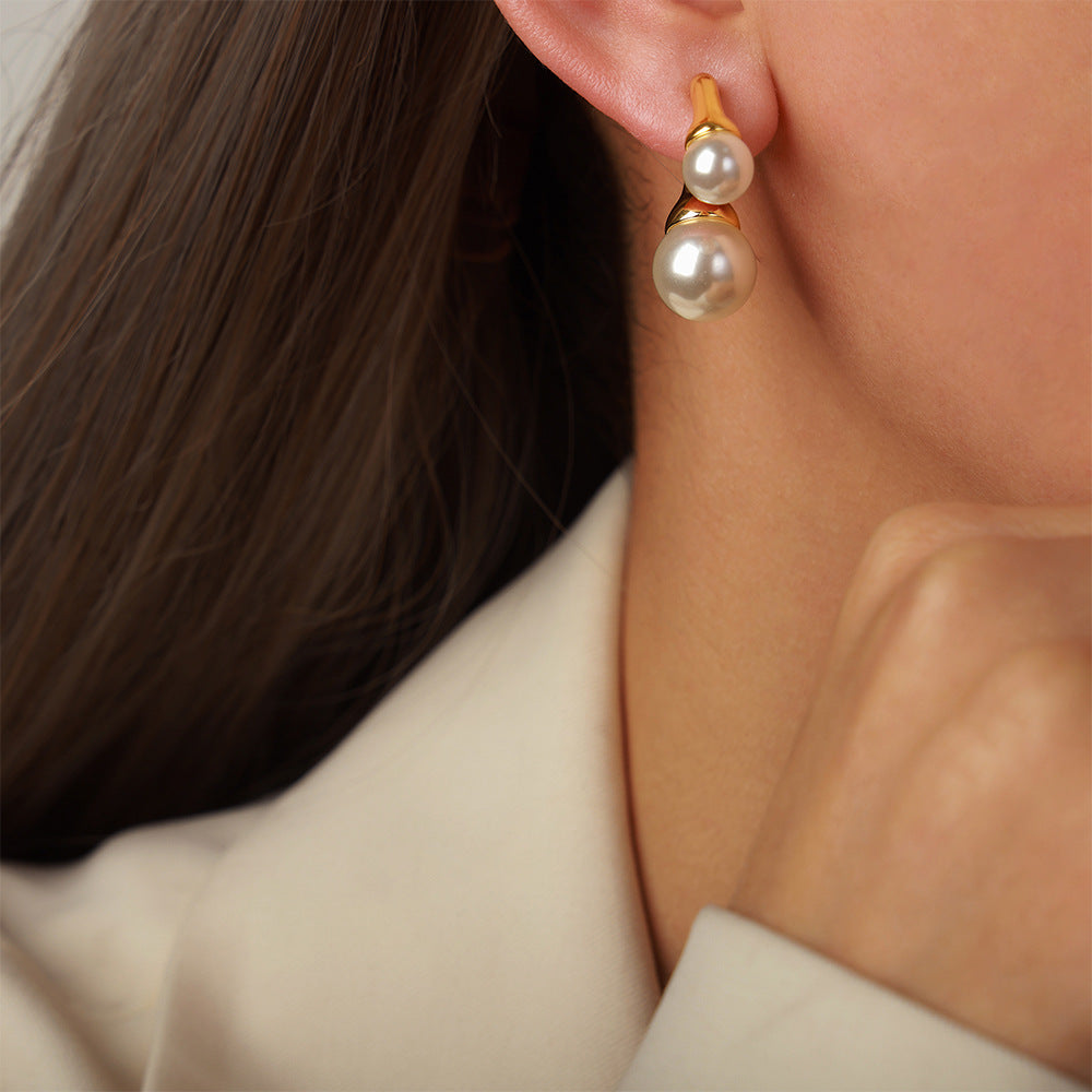 卸売のライトラグジュアリースタイルの銅イミテーションパールイヤリング