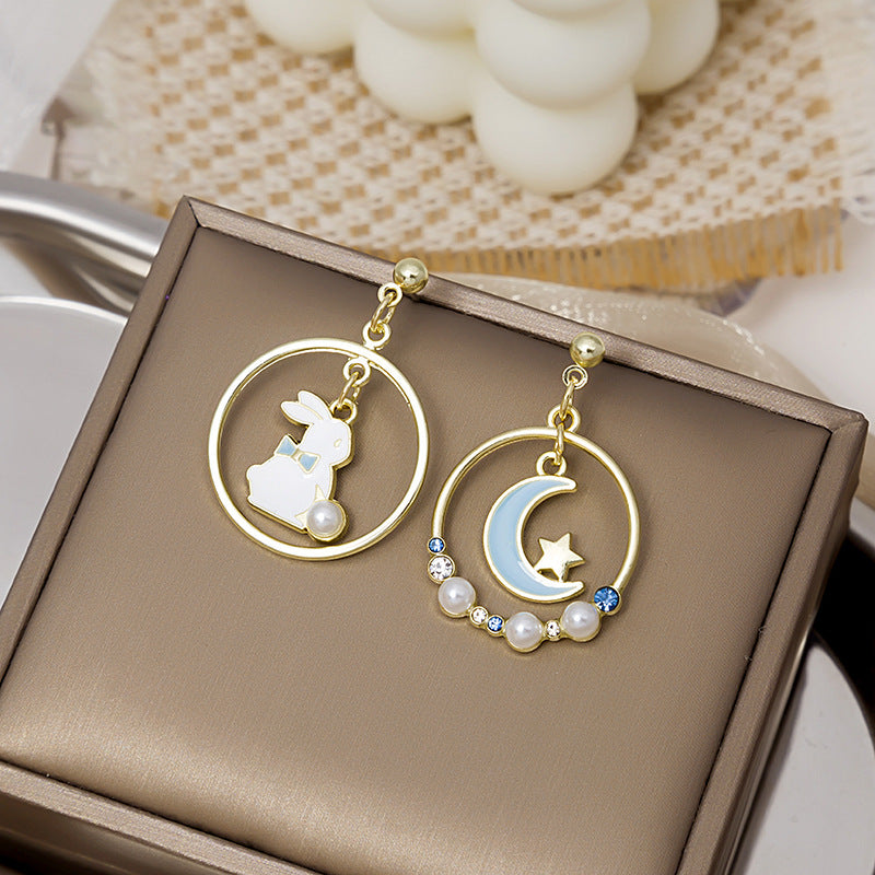 Wholesale Asymmetric Cute Rabbit Alloy Earrings