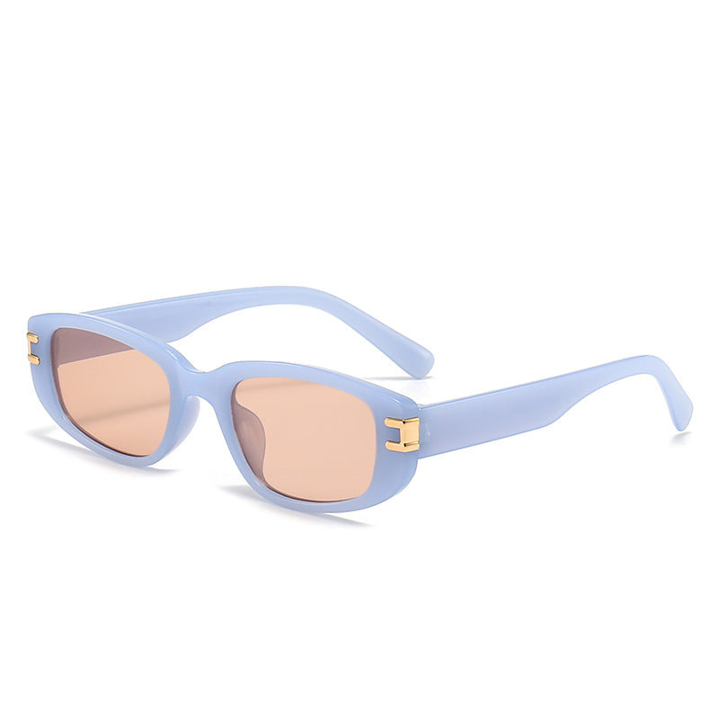 Venta al por mayor Retro Cat Eye PC Gafas de sol para mujer