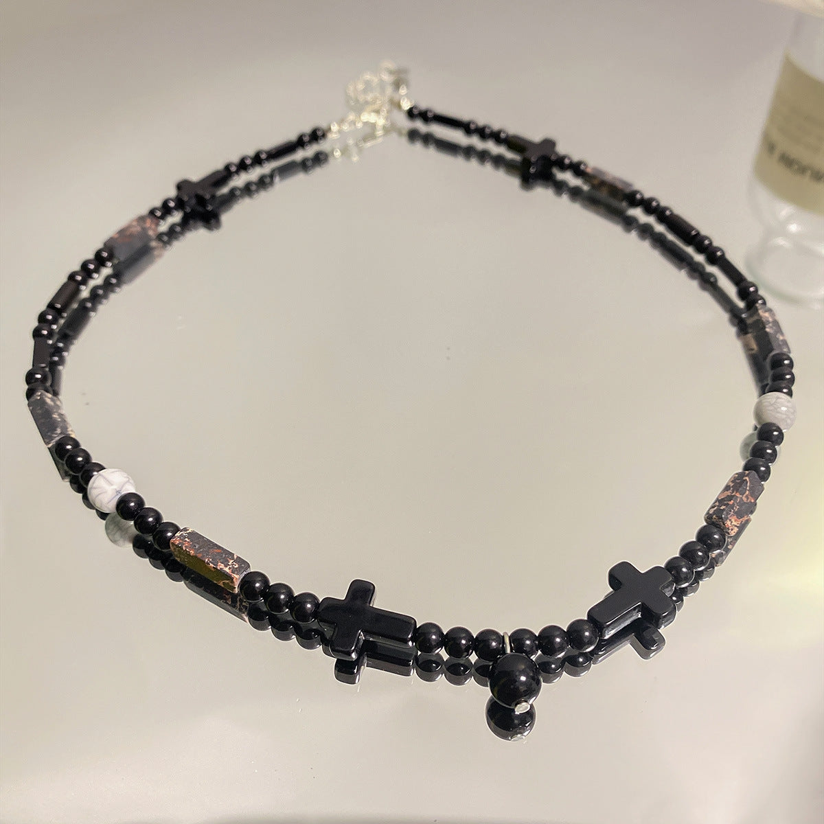 Venta al por mayor Nuevo collar de abalorios de tinta china de plástico