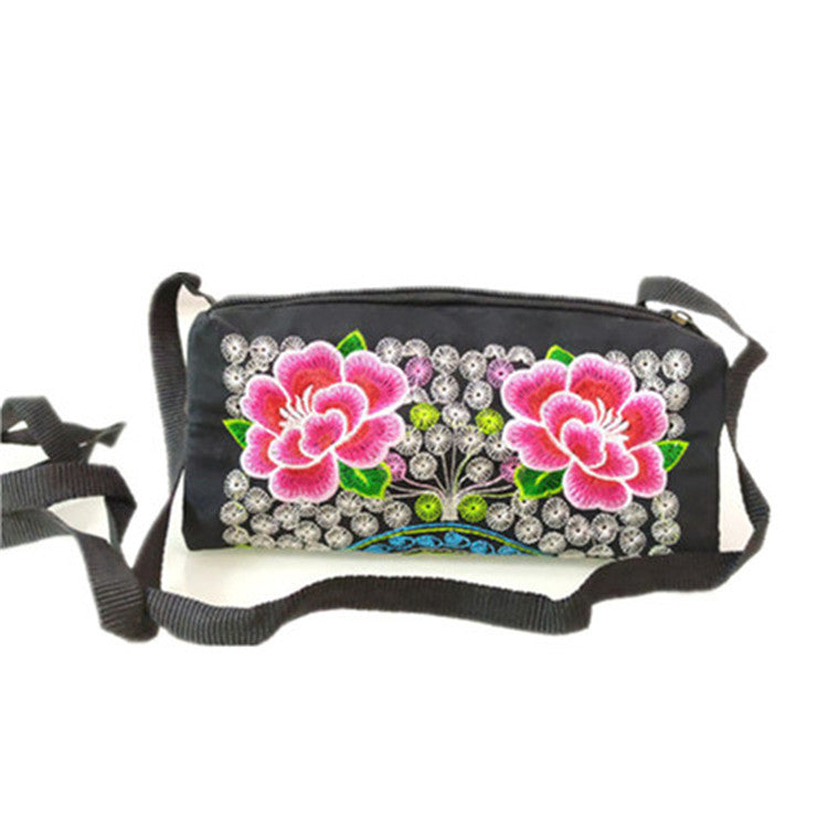 Wholesale Canvas Ethnic Style Embroidered Bags and Purses