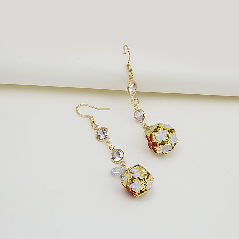 Wholesale Vintage Flower Openwork Alloy Earrings