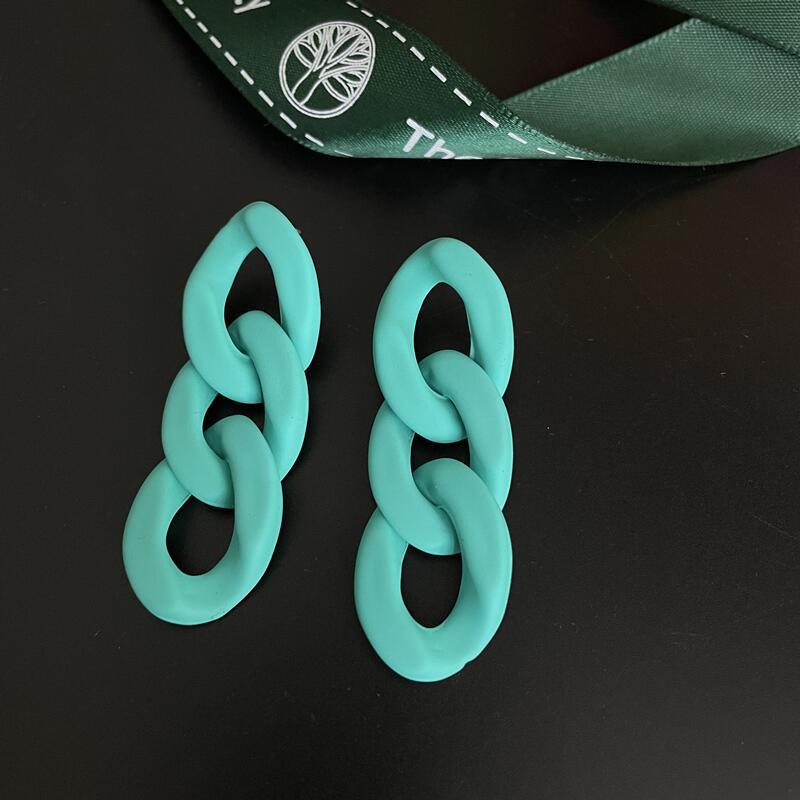 Wholesale Colorful Circle Chain Acrylic Earrings