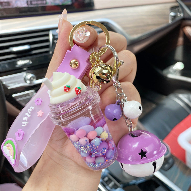 Llavero de nieve con arena para nieve con pozos de fresa con infusión de aceite de PVC.