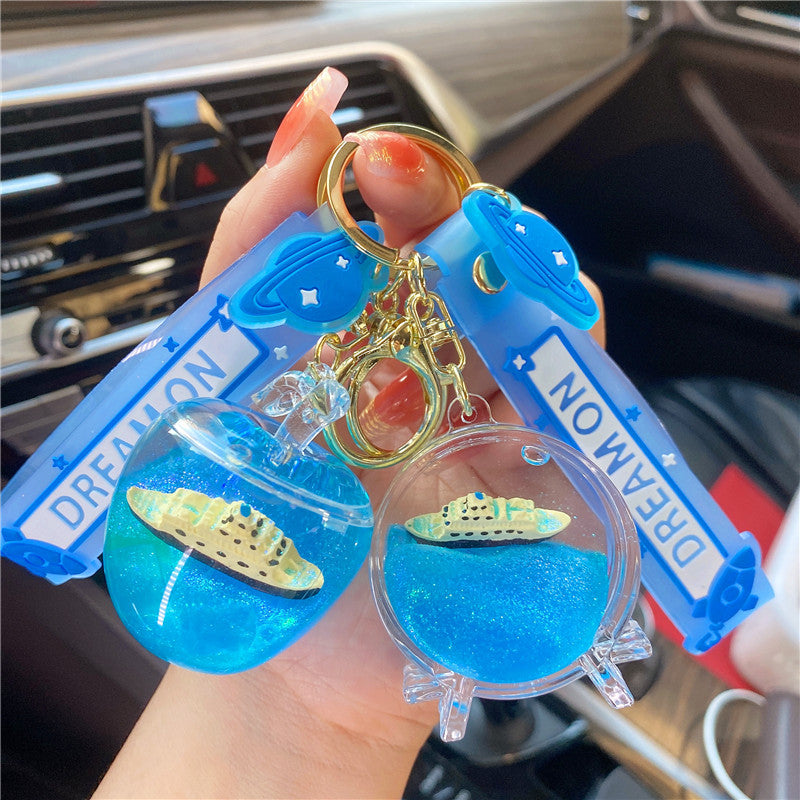 Llavero de botella flotante de crucero acrílico acrílico al por mayor