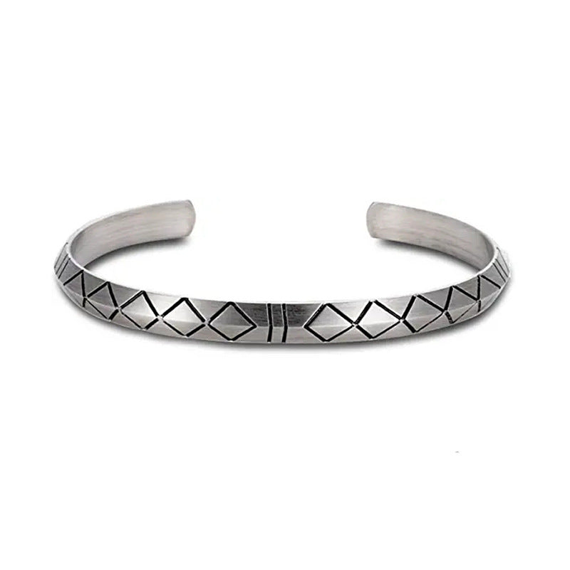 Wholesale Möbius Vintage Alloy Bracelet