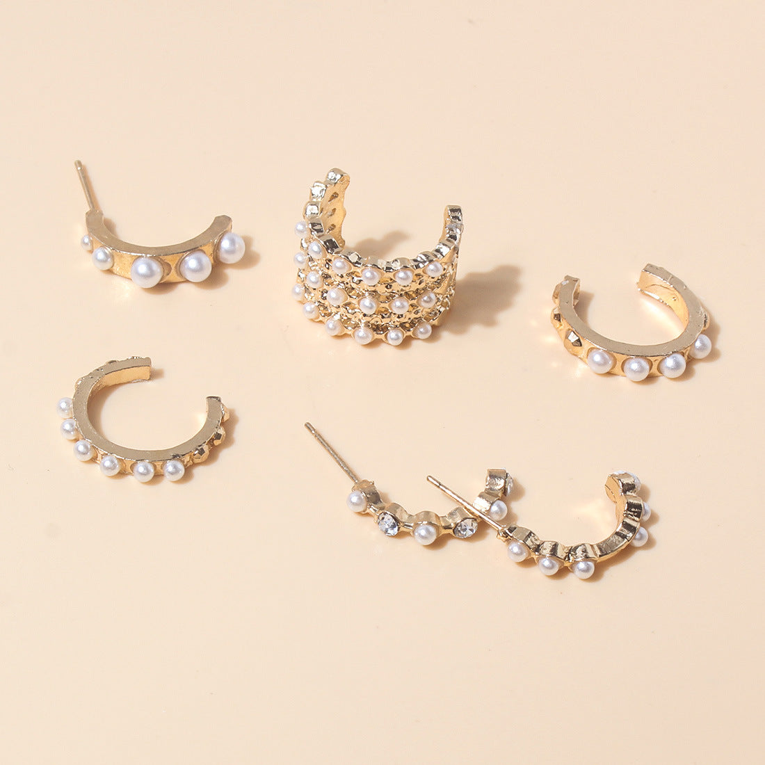 Wholesale Pearl C Ring Alloy Earrings Set