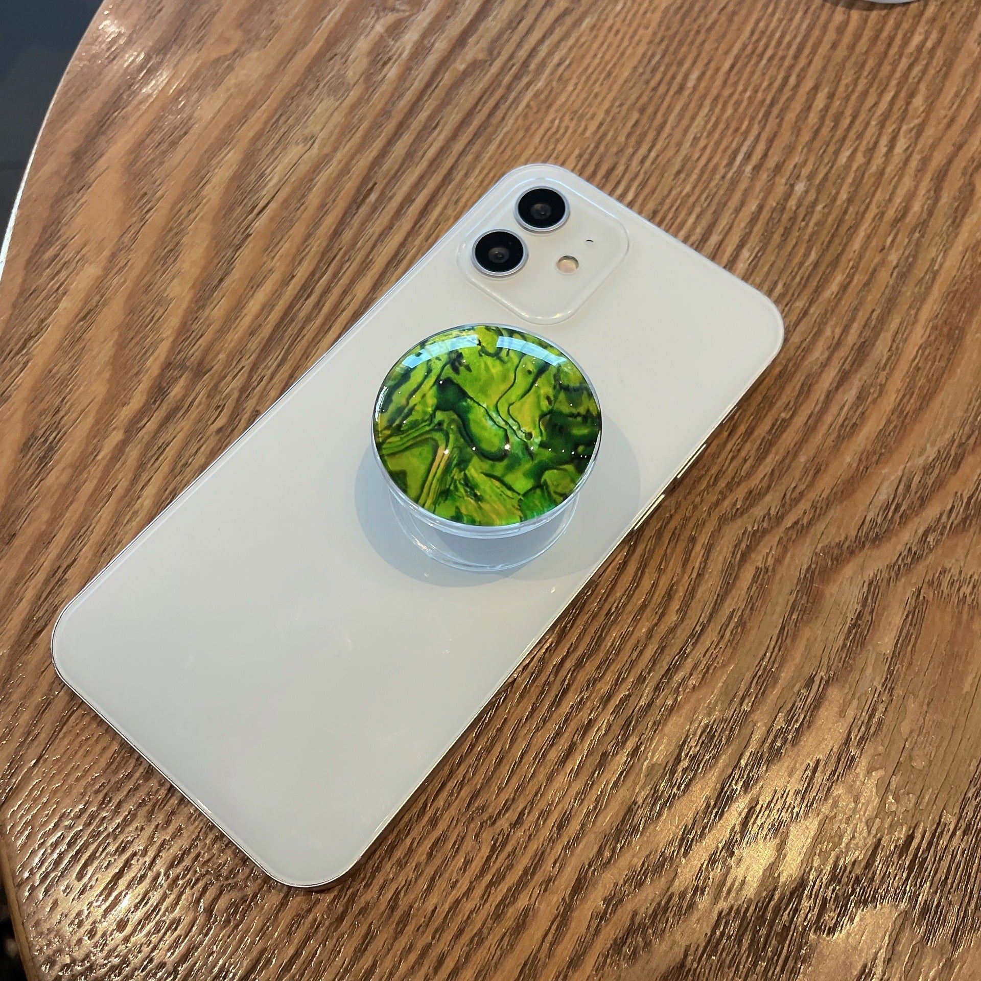 Venta al por mayor Soporte ámbar plegable de vidrio para teléfono móvil